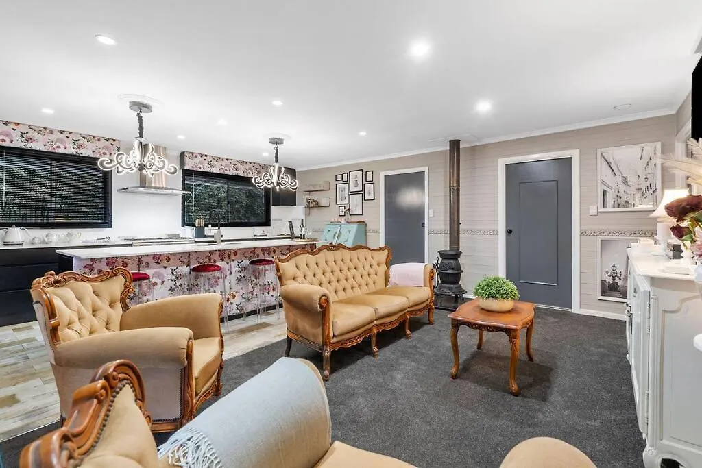 Jardee Chateau Guest House Conondale Holiday home