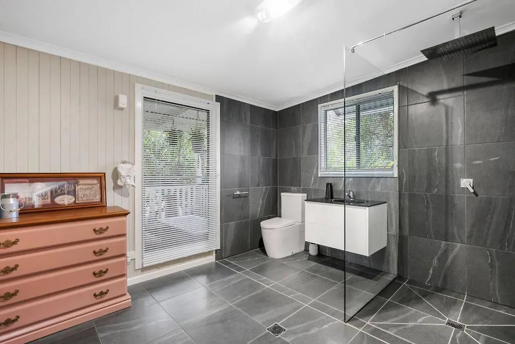 Jardee Chateau Guest House Conondale Australia