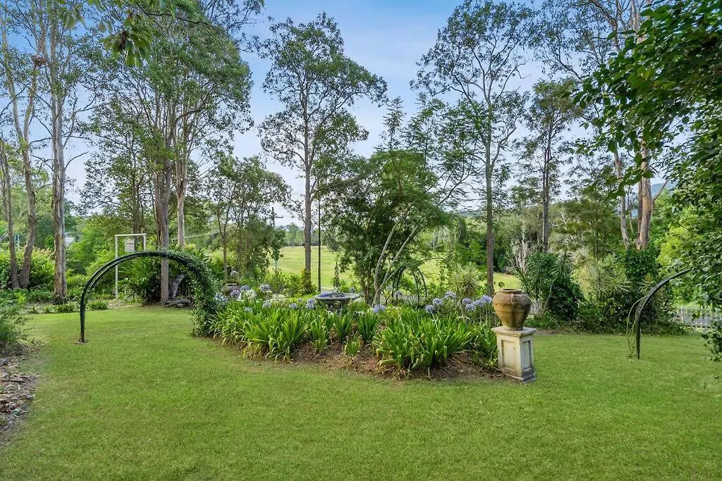 Holiday home Jardee Chateau Guest House Conondale Australia