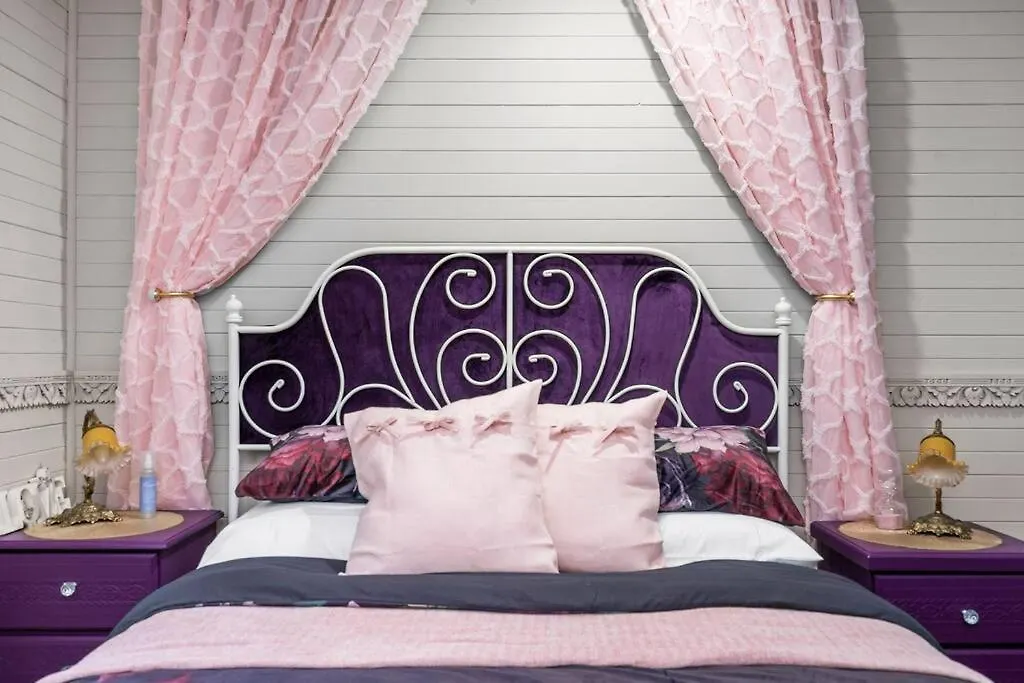 Holiday home Jardee Chateau Guest House Conondale Australia